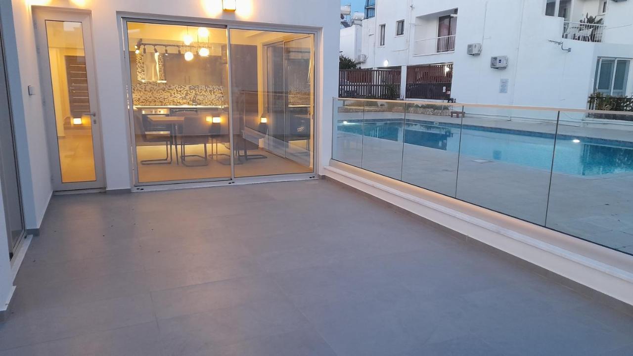 Sky Apartment On The Pool Αγία Νάπα Εξωτερικό φωτογραφία